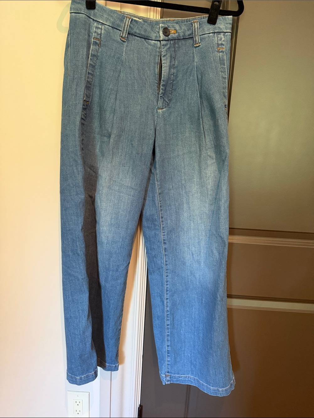 Pilcro Two-Tone Light Blue Wide Leg Jeans